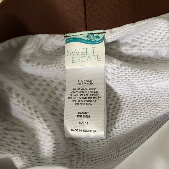 Swim shorts - Picture 3 of 5